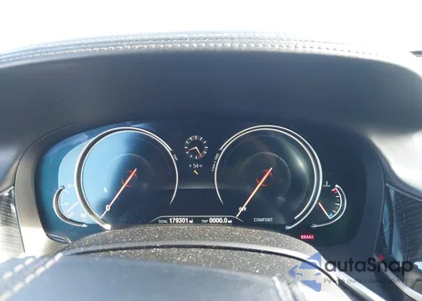 2017 BMW 740I z USA, uszkodzony, nr VIN WBA7E2C51HG739445